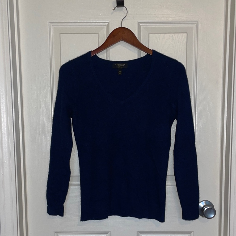 Charter Club 100% Cashmere V-Neck Sweater in Navy